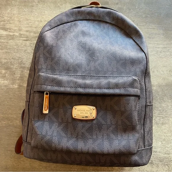 Michael Kors Dark Brown Monogram large Backpack - Picture 16 of 16